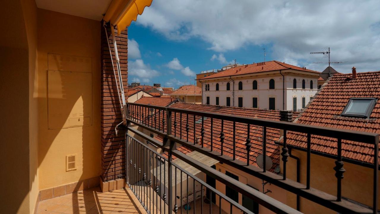 Appartamento Italianway - Dei Mille 31 Albenga Esterno foto