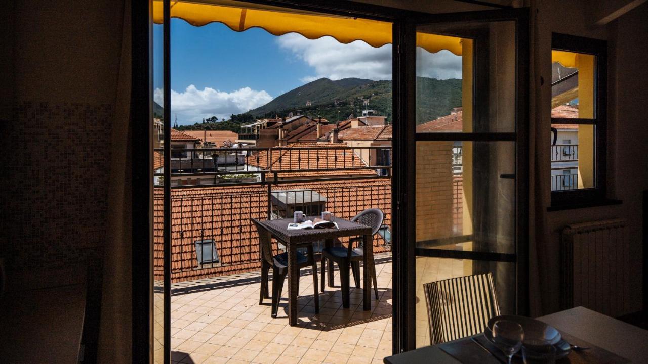 Appartamento Italianway - Dei Mille 31 Albenga Esterno foto