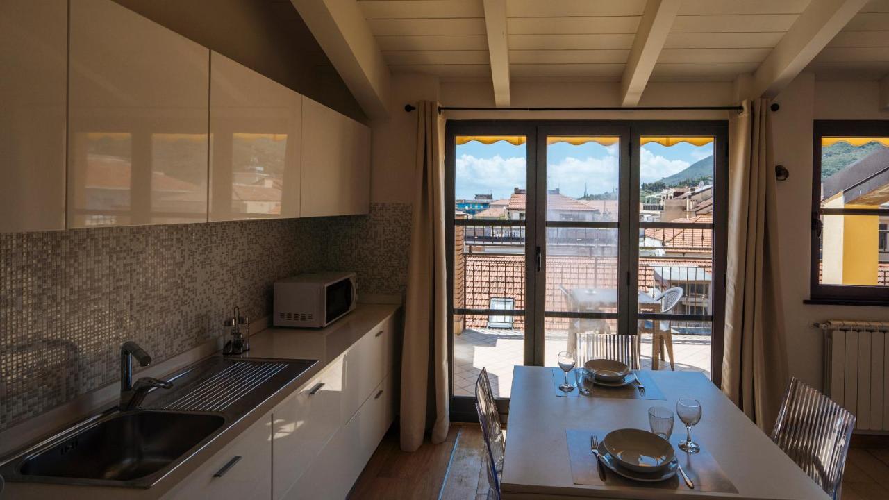 Appartamento Italianway - Dei Mille 31 Albenga Esterno foto